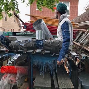 Meet your Posher, Dax